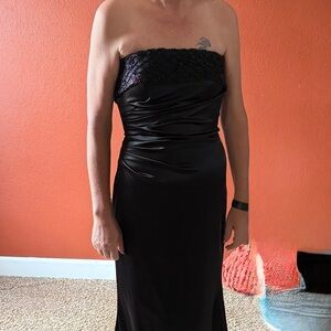 Sophisticated Black Strapless Gown